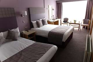 Отель Mount Errigal Hotel, Conference & Leisure Centre Леттеркенни Стандартный двухместный номер с 2 отдельными кроватями-5